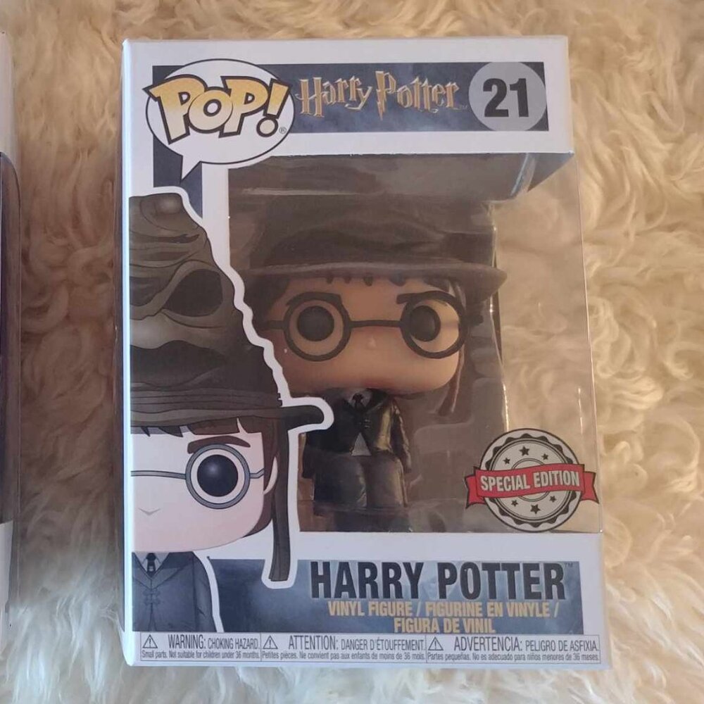 Harry Potter Sorting Hat Funko Pop! #21 Special Edition Exclusive
